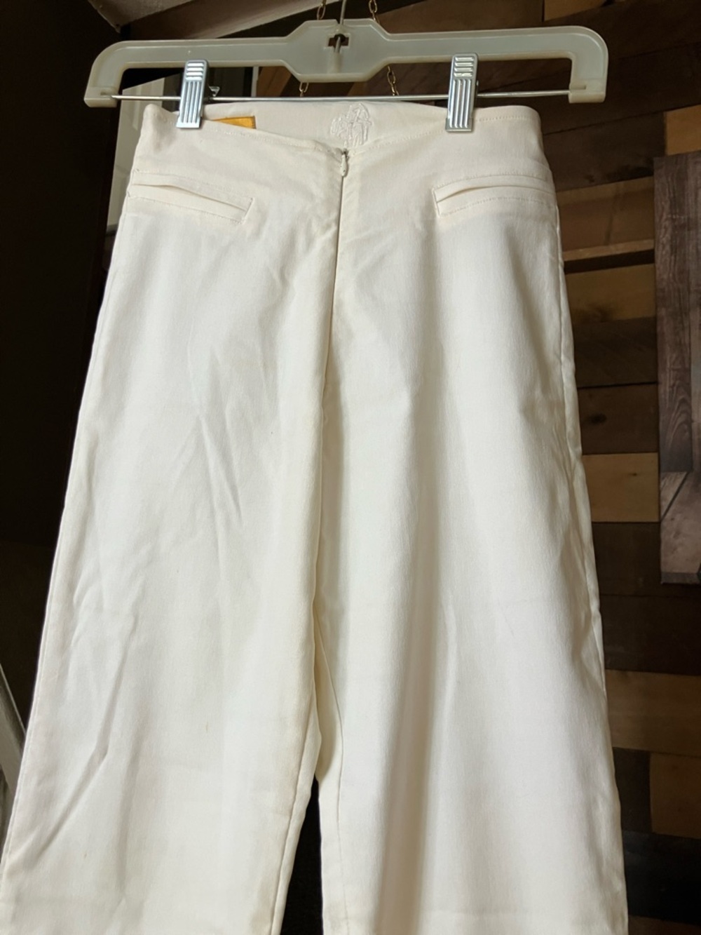Women's Cream Ankle Pants - Tailored Cropped Fit